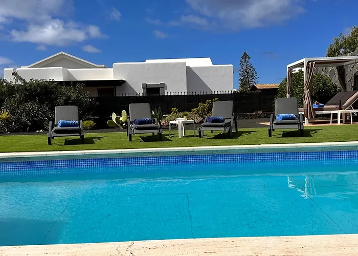 فيلة Amura بلايا بلانكا