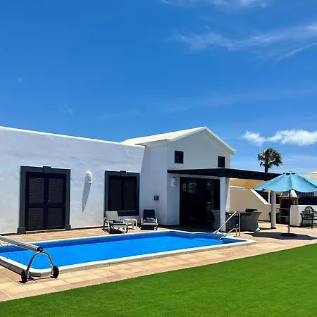 Amura Villa *