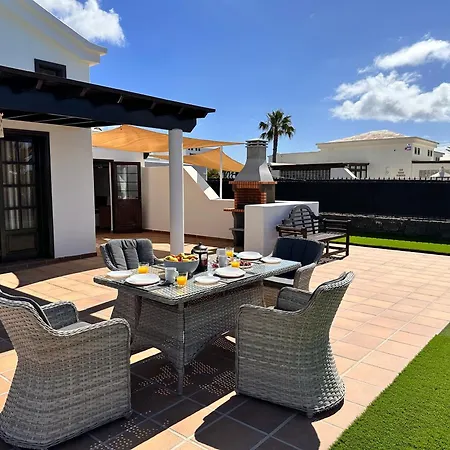 Amura Villa Playa Blanca (Lanzarote)